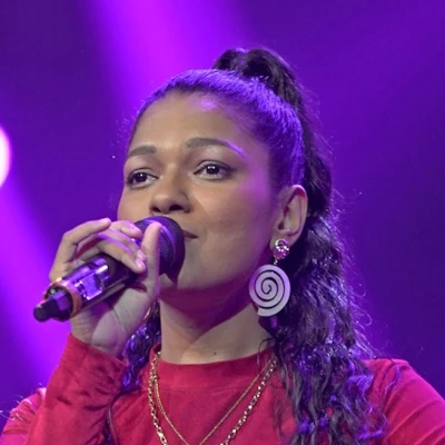 Yashmi Nova mp3 songs