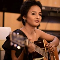 Rebeccah Shalom mp3 songs